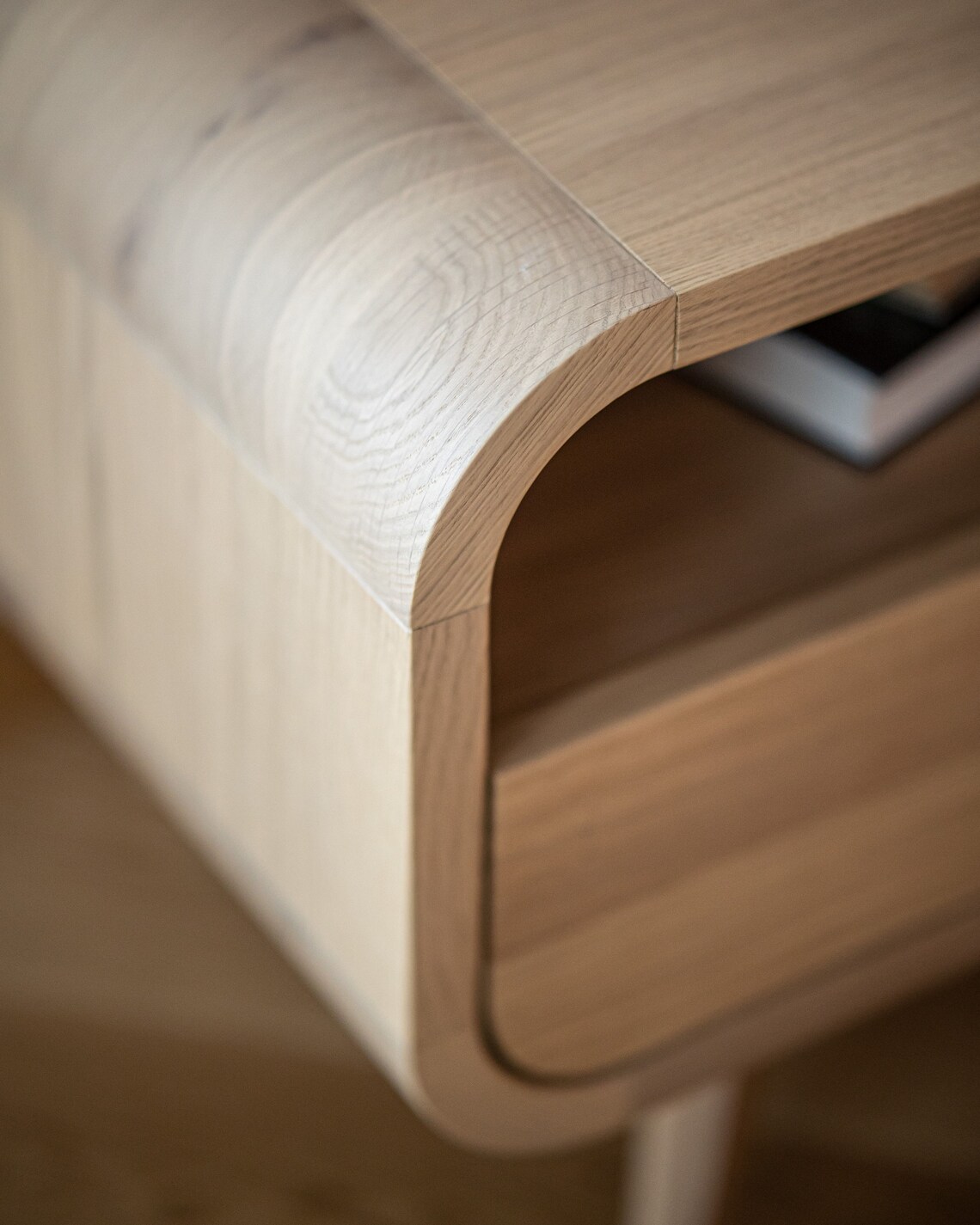 Ahşap TV Ünitesi – Masif 2 Çekmeceli4