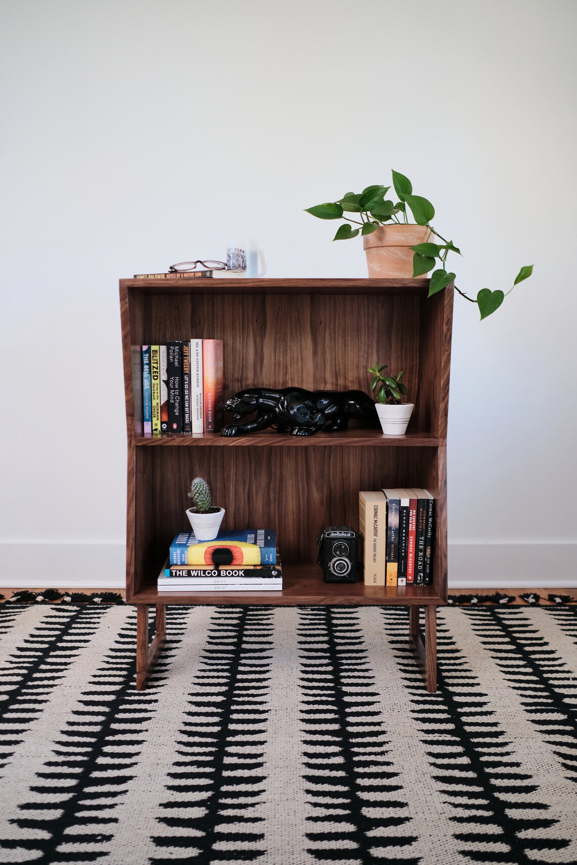 Boto Modern Kitaplık1