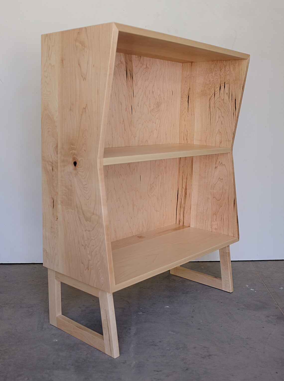 Boto Modern Kitaplık8