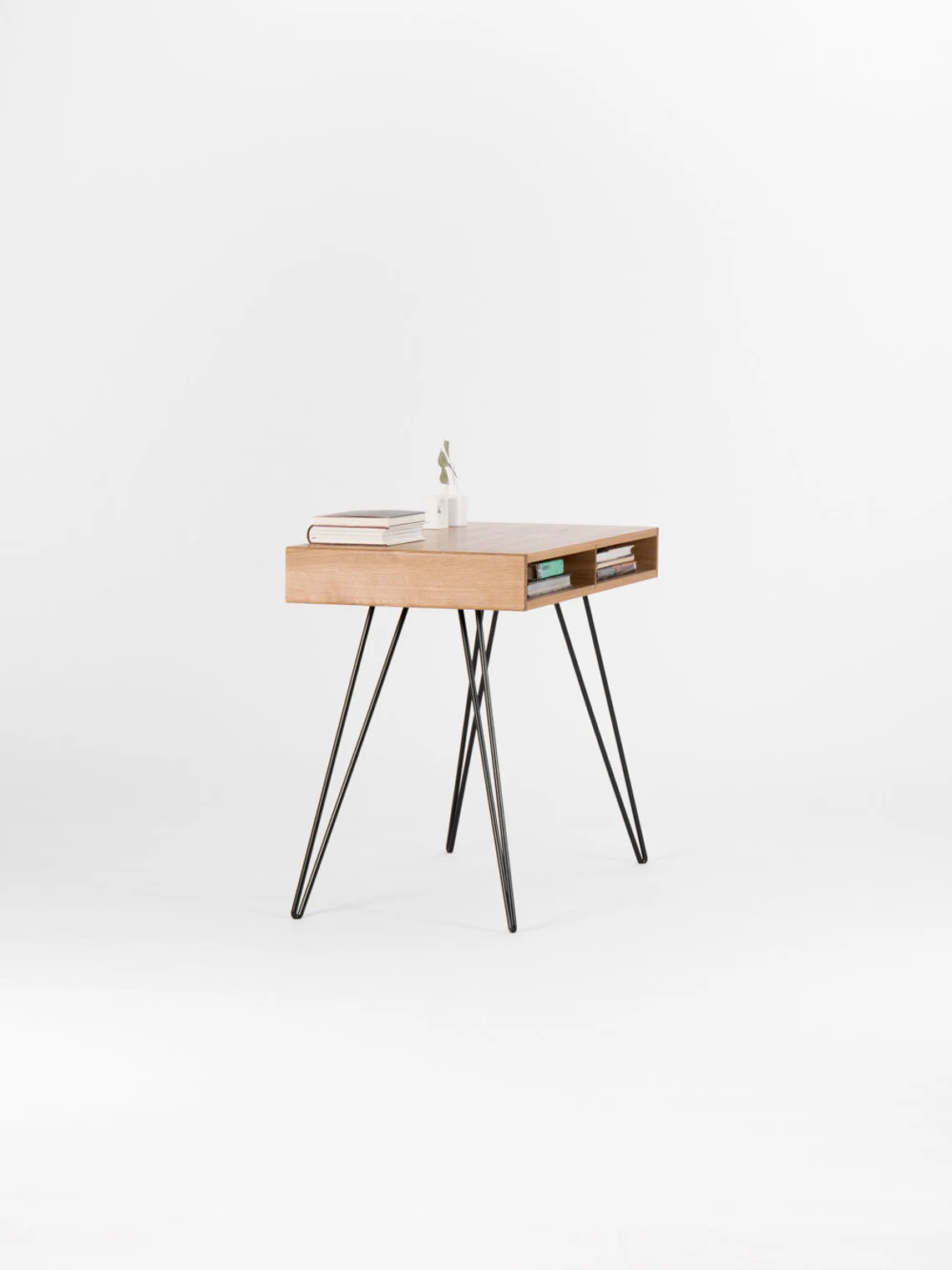 Çekmecesiz İskandinav Çalışma Masası1