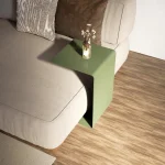 Minimal C Form Metal Sehpa