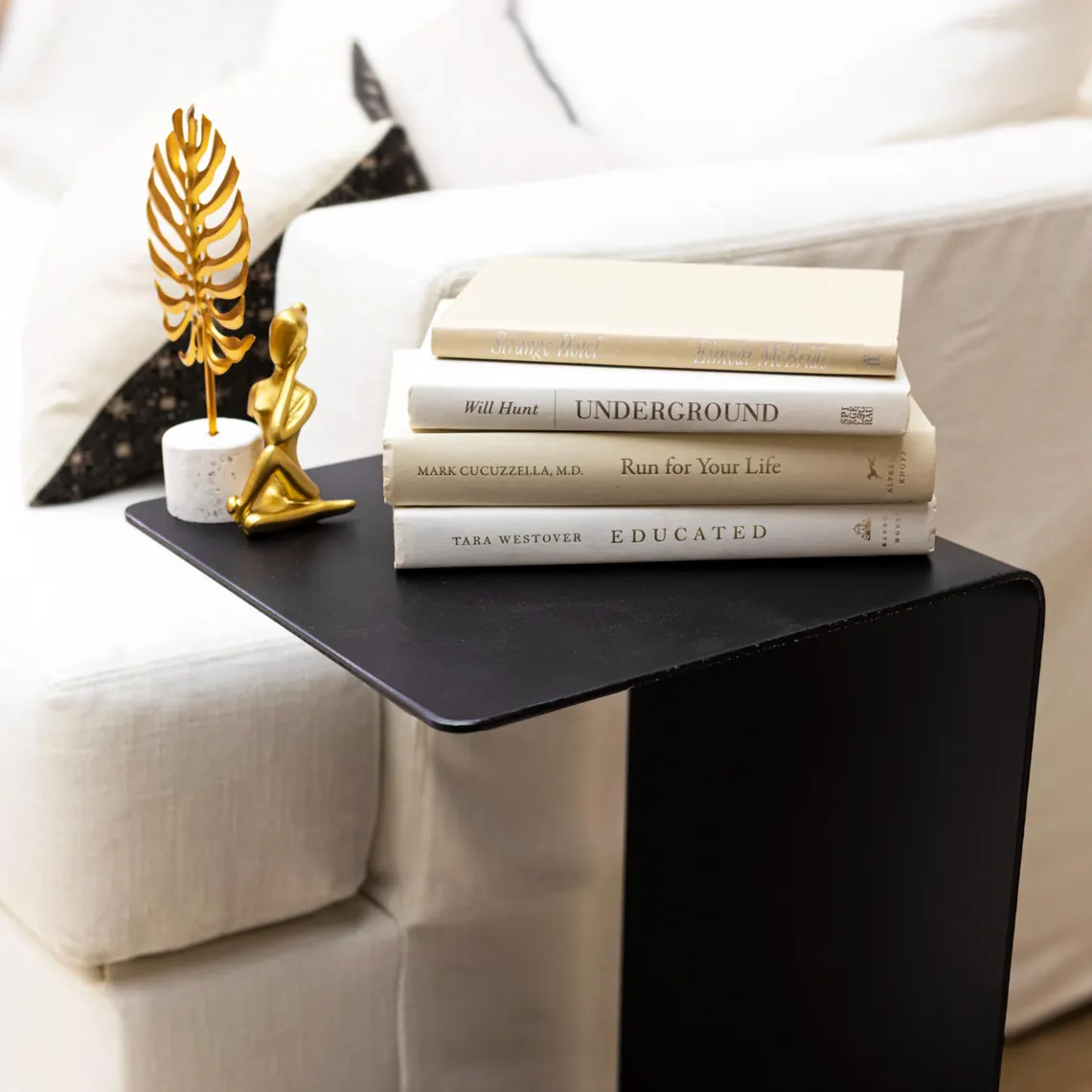 Modern C Form Metal Sehpa3