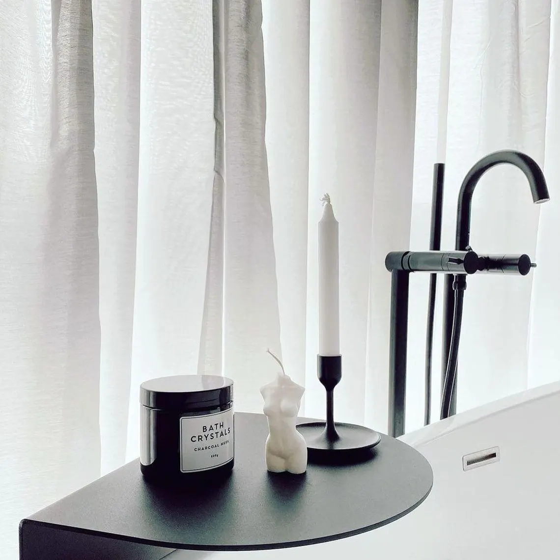 Modern Geometrik Metal Sehpa2